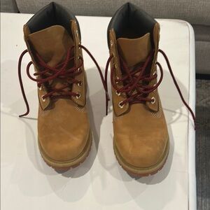 Tan Lace-Up Boots with Red Laces
